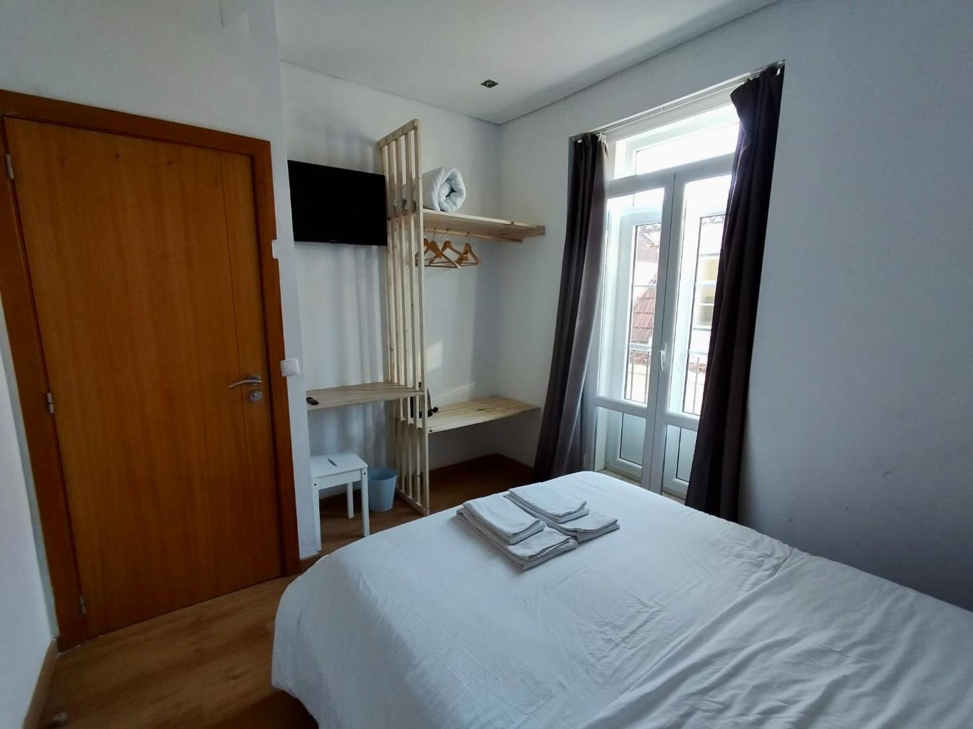 Bairro Alto Hostel Lisboa Eksteriør bilde