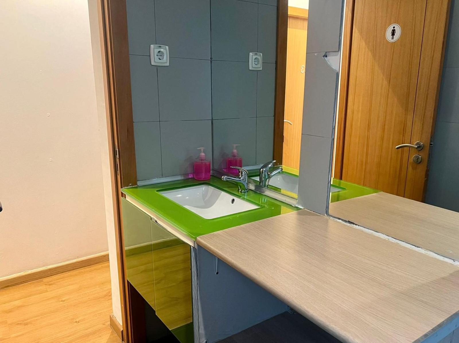 Bairro Alto Hostel Lisboa Eksteriør bilde